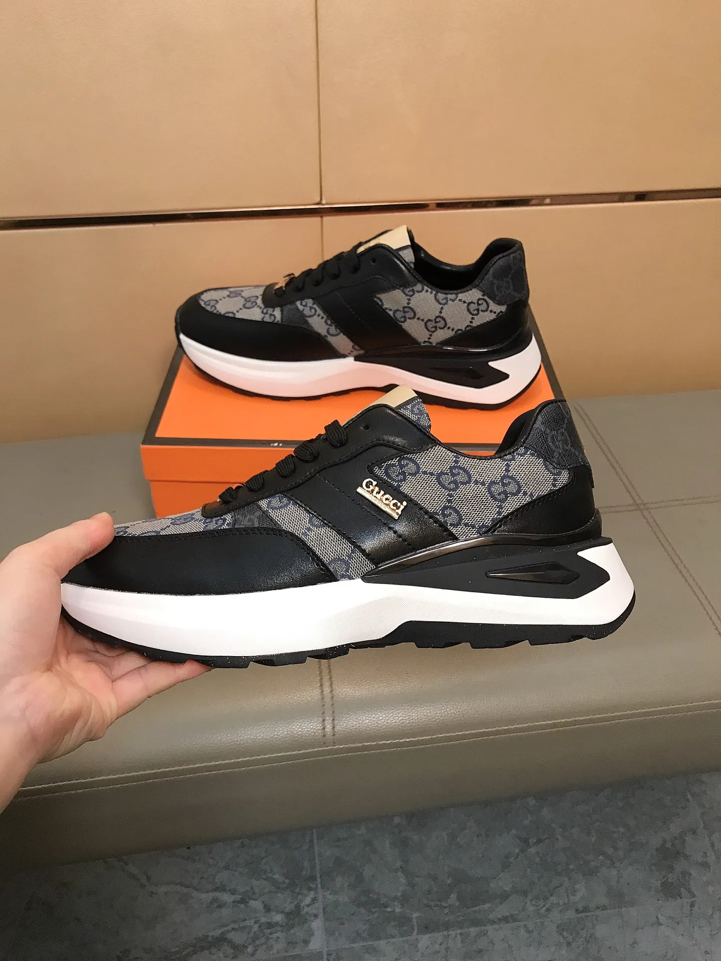 Ex-factory price 442 👟👟🆕🆕 (GUCCI) latest casual and fashionable men's shoes, hot style 💥 simple and elegant style, exclusive for trendy men, the upper is made of cowhide + brand printed fabric, sheepskin lining + foot pads, soft and comfortable outsole! 38-44.
